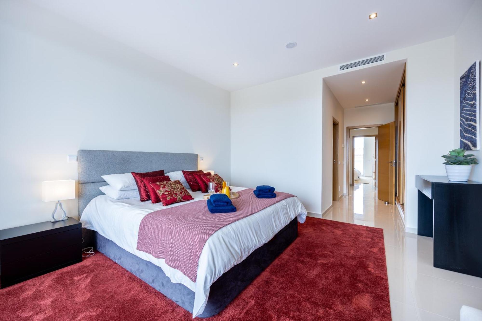Coolhouses Algarve Lagos, 3 Bed Modern Flat, Outdoor, Indoor Pools&spa, à Vida * Lagos